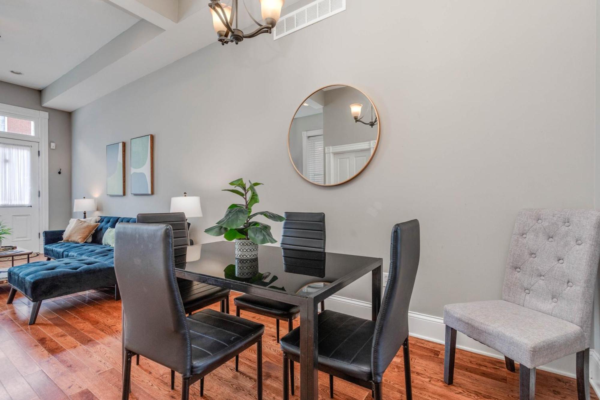 Historic Benton Park Townhome Сейнт Луис Екстериор снимка